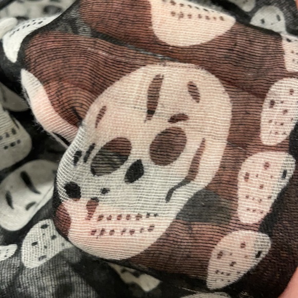 NOT AVAILABLE - Picture 3 of 3